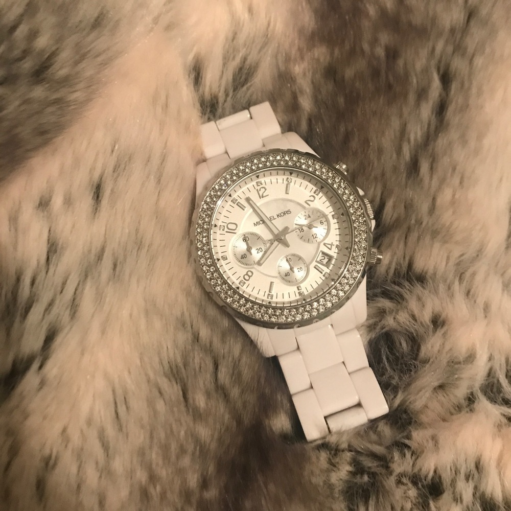 MK watch